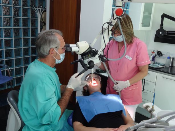 Foto 2 de Marques Ferreira - Clinica Dentária